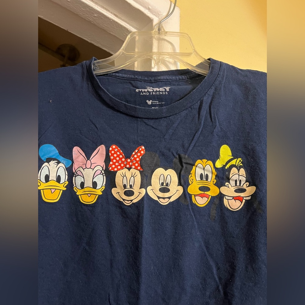 Disney women Navy Blue Character Shirt
2XL vintage!